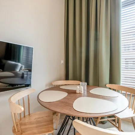 1 Bedroom Stunning In